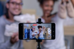 Live(stream) Shopping – Hype mit Potential, Bild: www.istockphoto.com