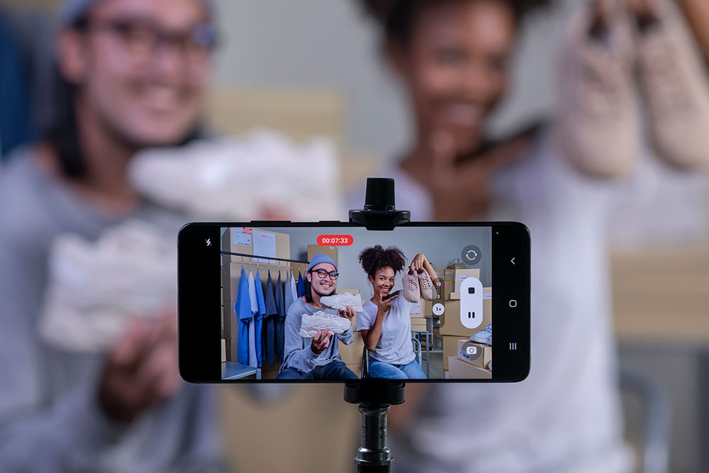 Live(stream) Shopping – Hype mit Potential, Bild: www.istockphoto.com
