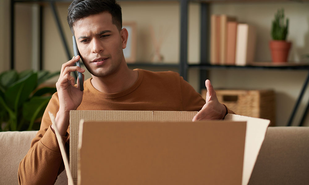 Und am Ende landet man doch wieder in der Hotline​, Bild: www.istockphoto.com