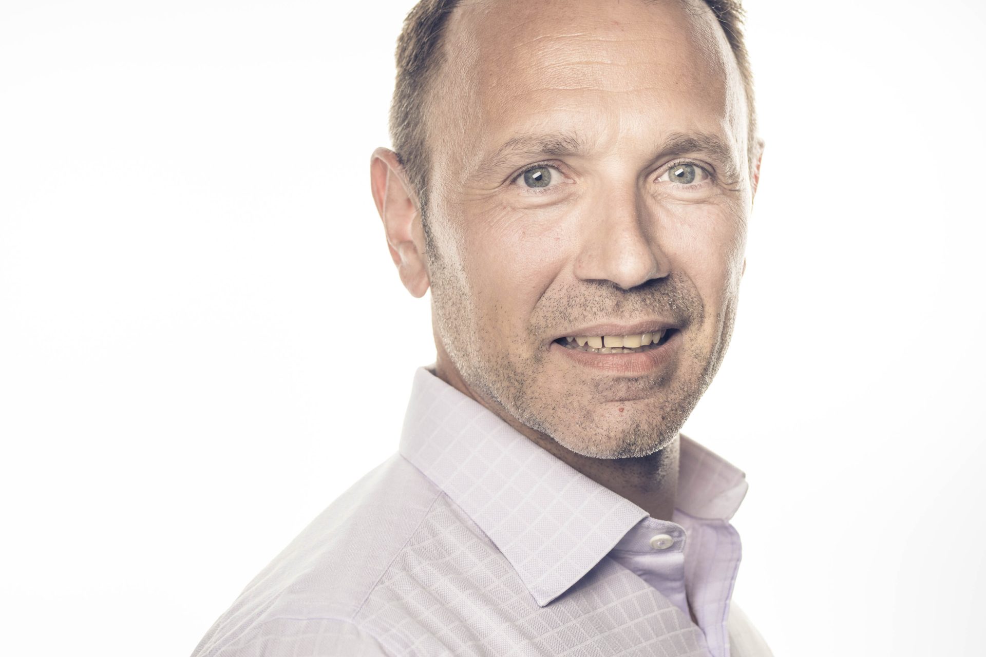 Die Zukunft von Chatbots unter dem neuen EU KI-Gesetz Die Zukunft von Chatbots unter dem neuen EU KI-Gesetz, Freshworks, Bild: Freshworks