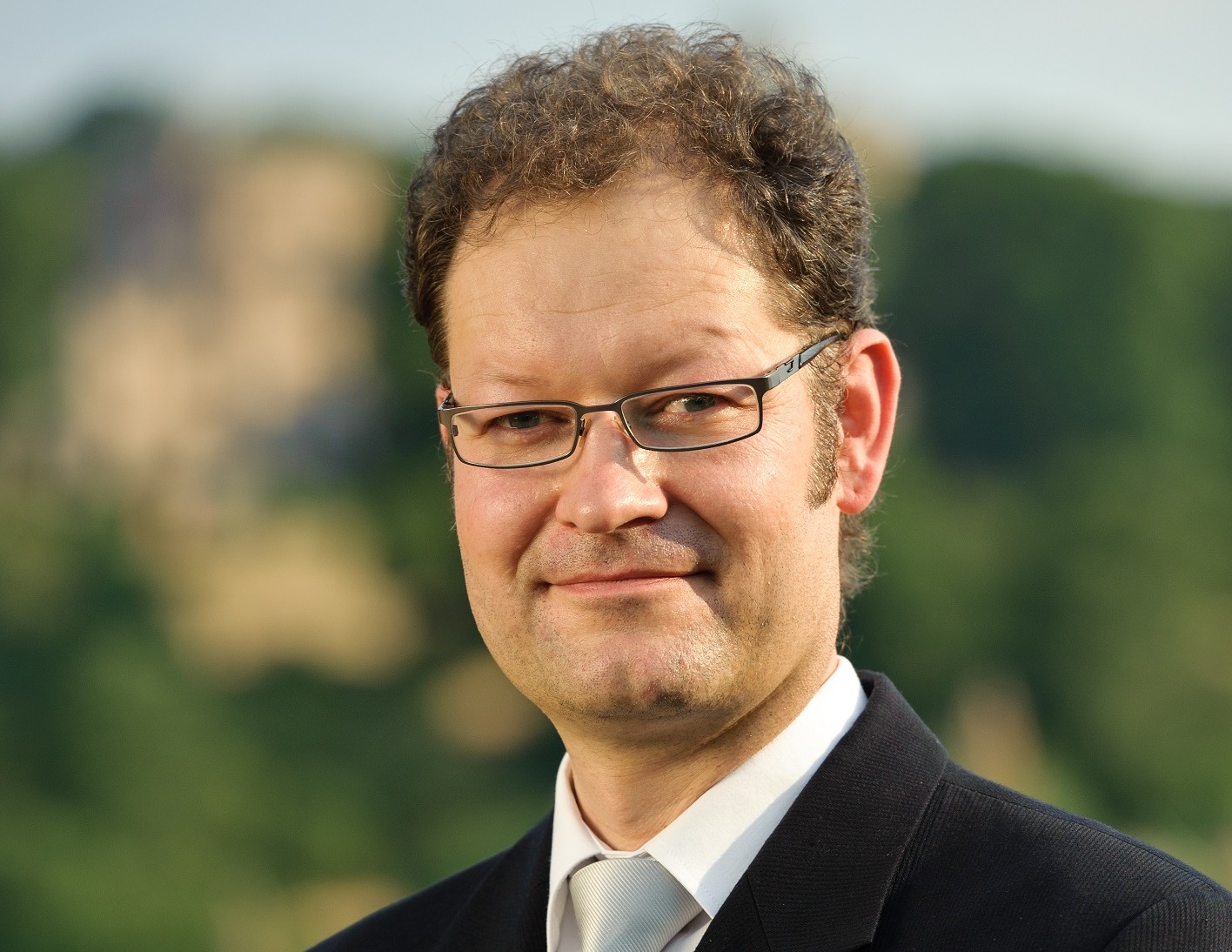 Auf den Zug aufgesprungen – Wie Versicherungen den Bereich FinTech für sich nutzen