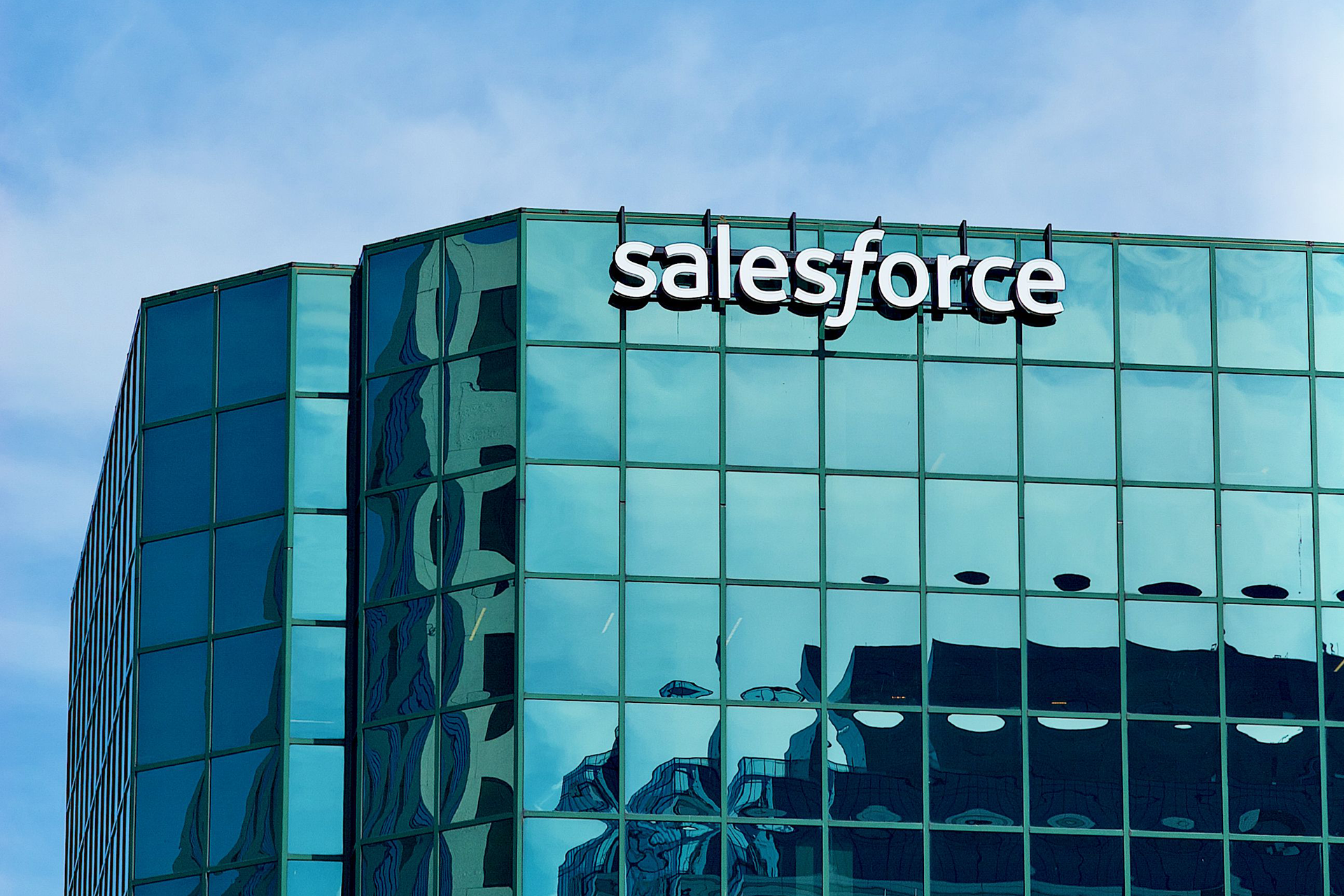 Salesforce und AWS erweitern strategische Partnerschaft Salesforce und AWS erweitern strategische Partnerschaft, Bild: www.istockphoto.com