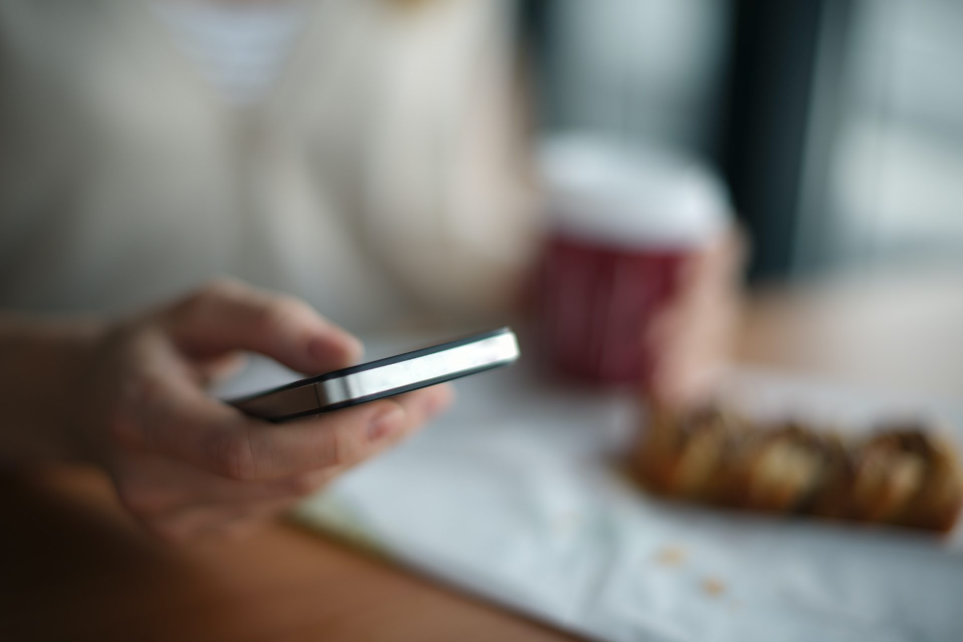 Infobip ermöglicht Unternehmen den Einsatz von Instagram Messaging im Kundendialog Infobip ermöglicht Unternehmen den Einsatz von Instagram Messaging im Kundendialog, Photo by Andrej Lišakov on Unsplash