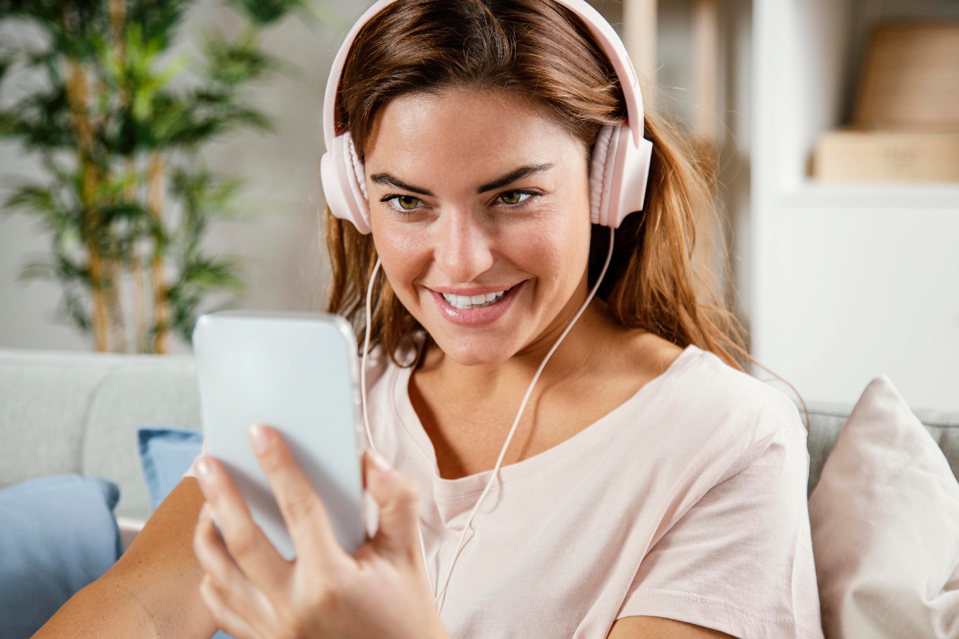 Live-Chat mit KI-gestütztem Support, Vonage, Bild von Freepik