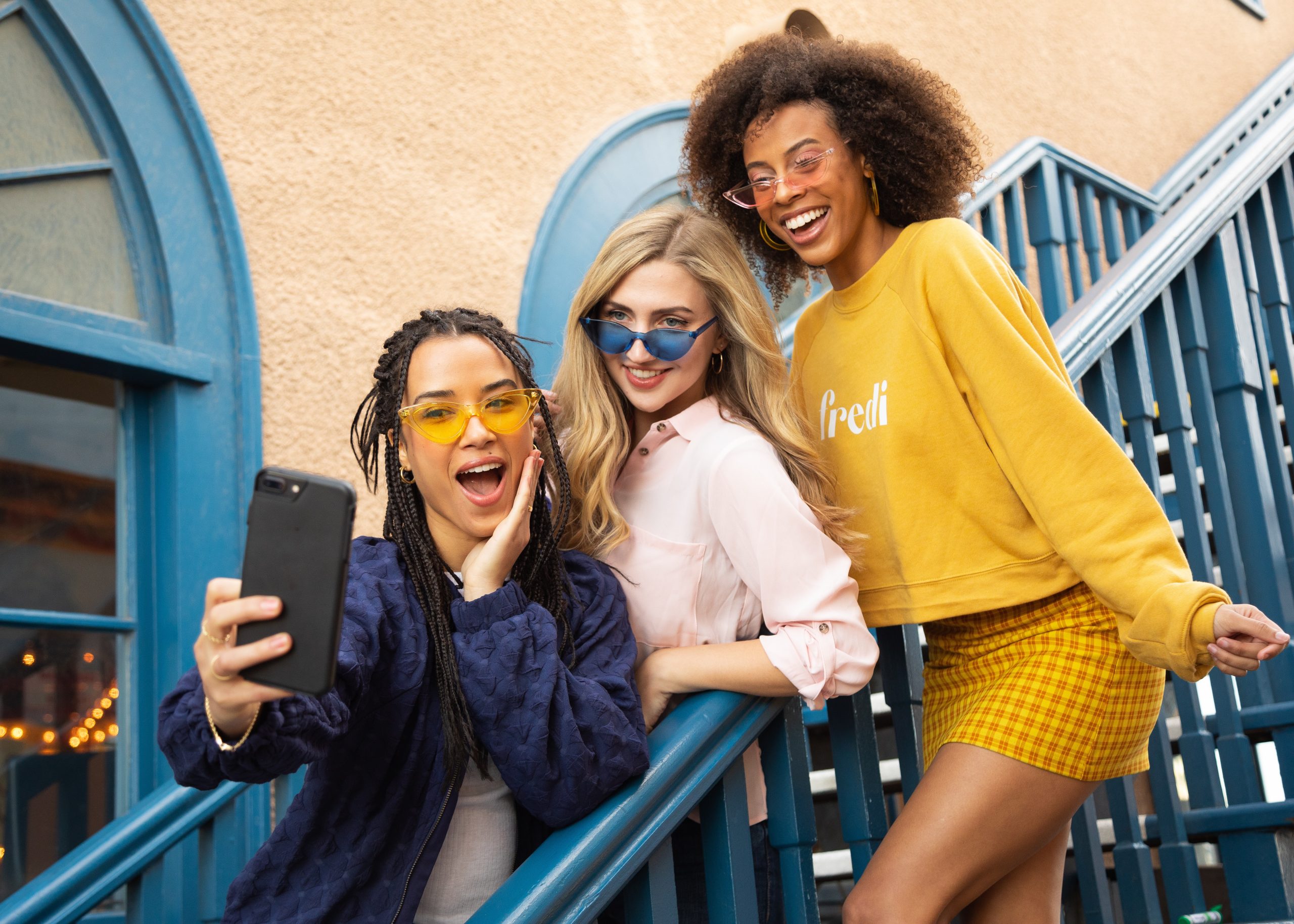 Genesys kündigt Support für neues Instagram-Messaging an, Photo by Team Fredi on Unsplash