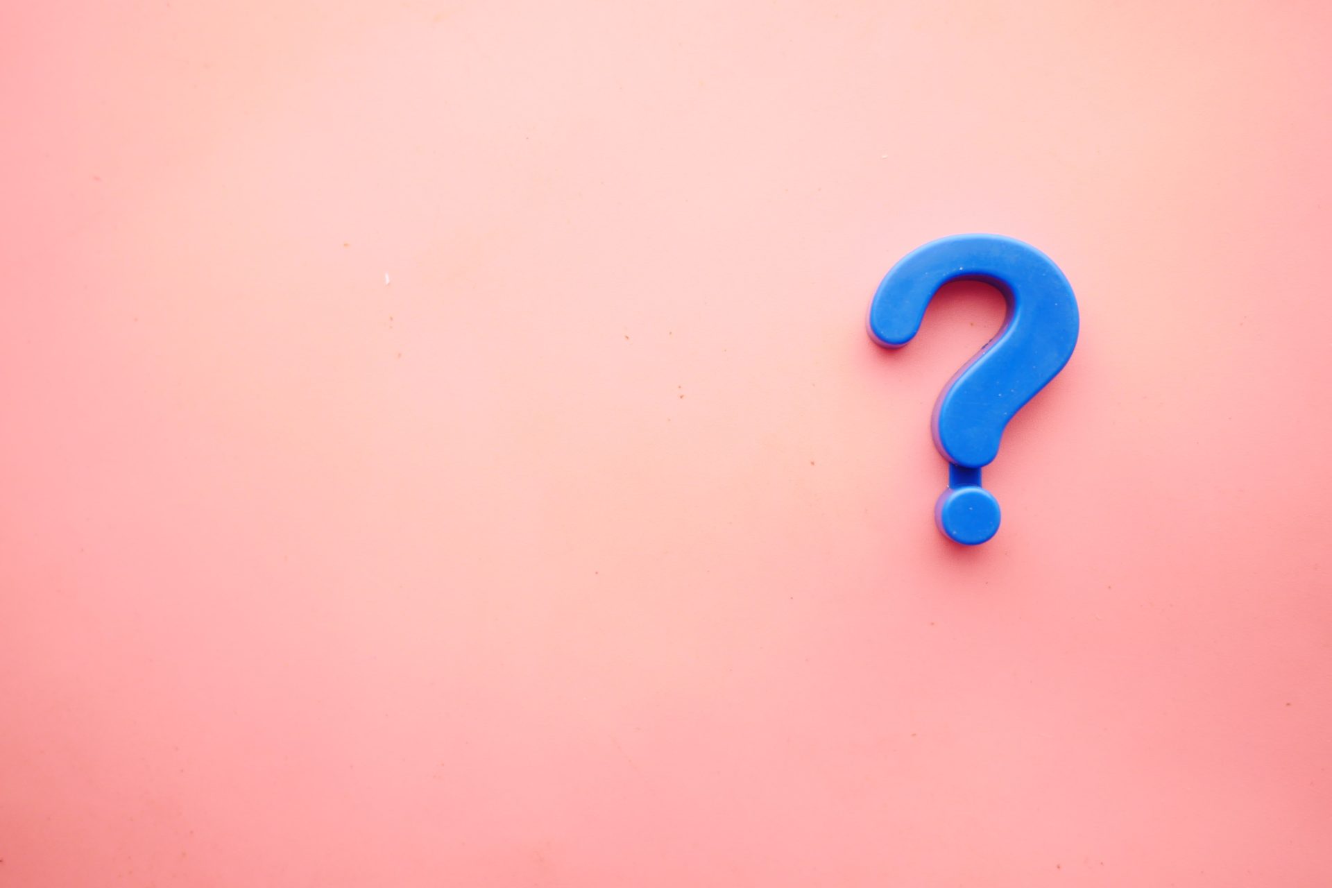 So nutzt ihr „die Weisheit der Kunden“: stellt fokussierende Fragen So nutzt ihr „die Weisheit der Kunden“: stellt fokussierende Fragen, Photo by Towfiqu barbhuiya on Unsplash